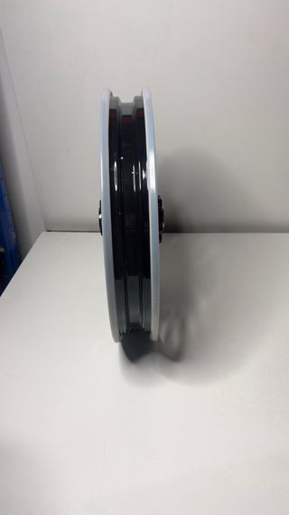 - Llanta Wuxi Thai Racing sin cámara