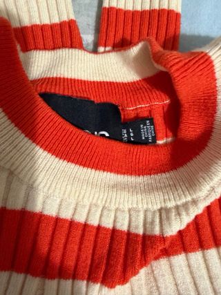 Camiseta de manga larga a rayas