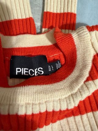 Camiseta de manga larga a rayas