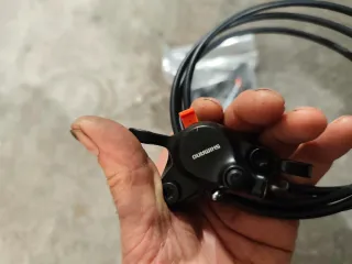 Frenos Hidráulicos Shimano MT501 / MT500