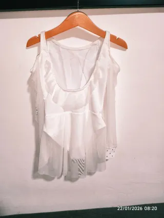 Mallot blanco talla 5/6