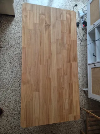 Mesa Vevor Madera caucho natural y Ratán pvp 179€