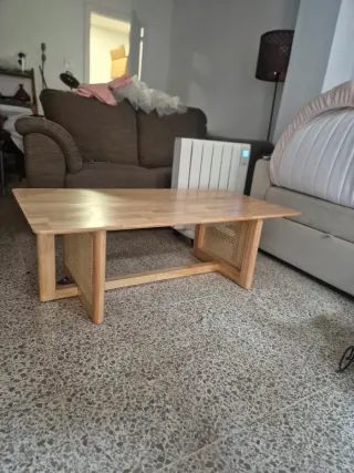 Mesa Vevor Madera caucho natural y Ratán pvp 179€