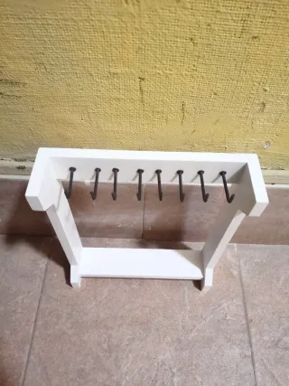 Joyero / Colgador de joyas blanco