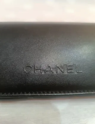 Custodia occhiali Chanel nera