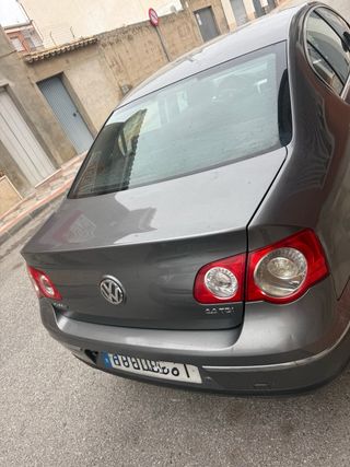 Volkswagen Passat 2006