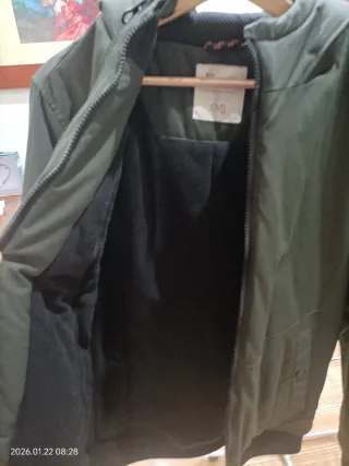 Bomber OVS verde con cappuccio