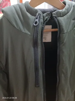 Bomber OVS verde con cappuccio