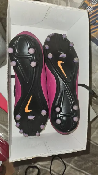 Botas de fútbol Nike Hypervenom Talla 39