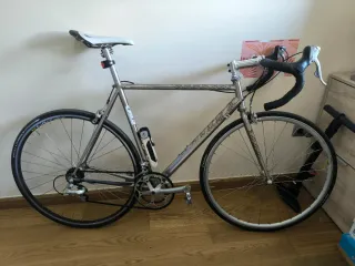 Bicicleta carretera o ciudad retro