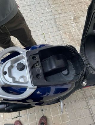 Yamaha Teos 125cc Scooter Azul