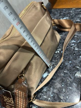 Bolso bandolera nylon beige camel nuevo