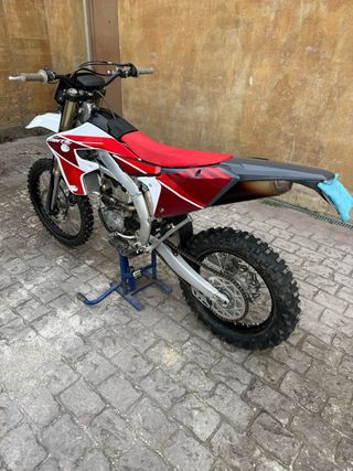Fantic XEF 310 2025 Enduro Moto