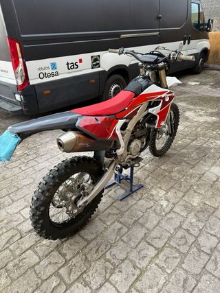 Fantic XEF 310 2025 Enduro Moto