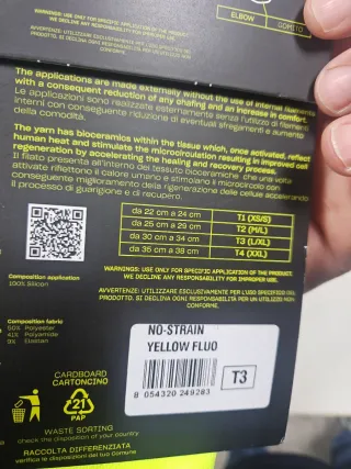 2x Floky  (1 Blanco y 1 Amarillo) Talla M- l