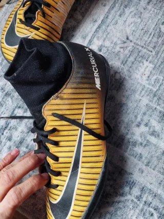 Zapatillas Nike Fútbol Talla 38