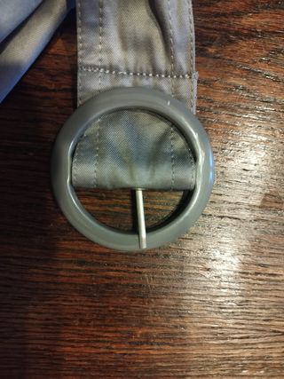 Chaqueta gabardina gris