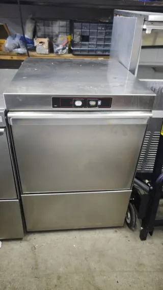 Lavaplatos y lavavasos industriales