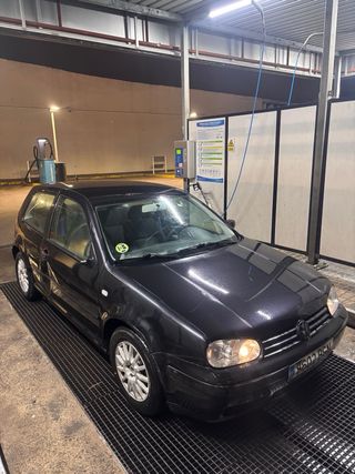 Volkswagen Golf 2003