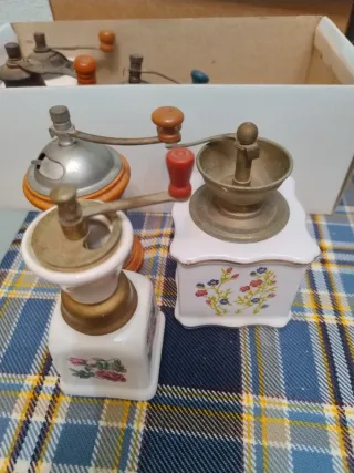 Lote Molinillos de Café Miniatura