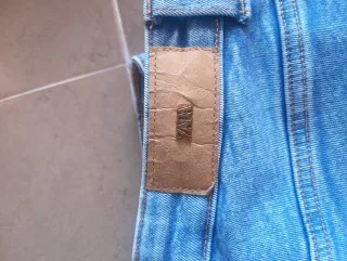 Vaqueros Zara Talla 38