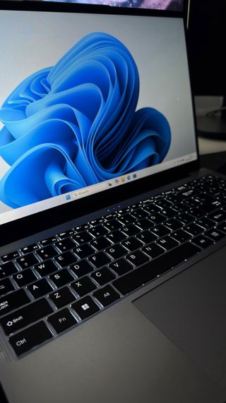 ¡Nuevo! Ordenador 15,6 / 512 GB / 16 GB RAM