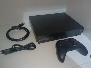 Xbox One X 1TB 4k + juegos+mandos