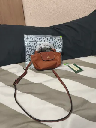 Lote 2 Borse Guess e Longchamp