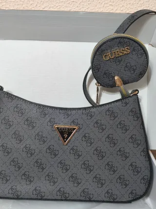 Lote 2 Borse Guess e Longchamp