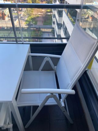 Mesa y 4 sillones terraza/jardín blancos