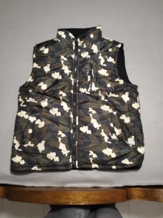Chaleco reversible camuflajey negro