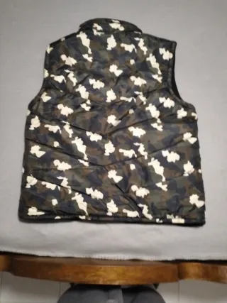 Chaleco reversible camuflajey negro