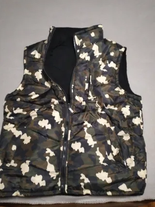 Chaleco reversible camuflajey negro