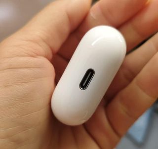 Apple AirPods 4 (ANC) Blancos