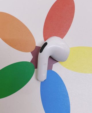 Apple AirPods 4 (ANC) Blancos