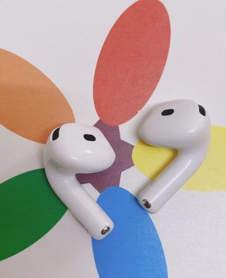 Apple AirPods 4 (ANC) Blancos