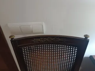 4 Sillas Clásicas Madera y Rattan