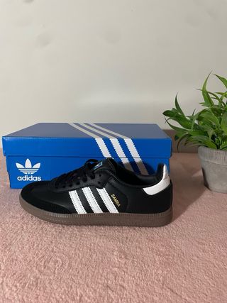 Adidas Samba Negras y Blancas