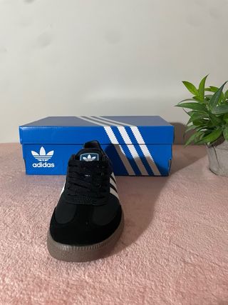 Adidas Samba Negras y Blancas
