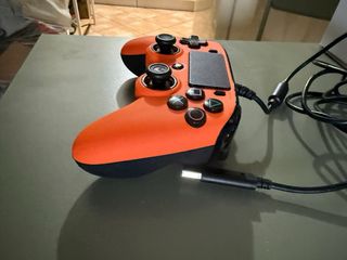 Controller Nacon Arancione Licenza Sony