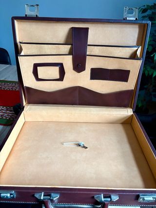 Maletín Ejecutivo Vintage Piel Sintética. Nuevo