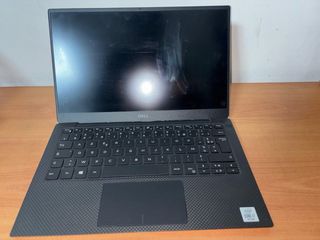 Portátil Dell XPS Plata