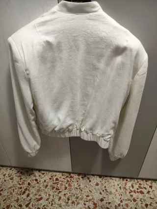 Chaqueta blanca entretiempo