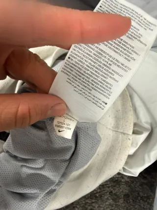 ¡¡OFERTA! Talla L Chaqueta Nike Málaga Impermeable