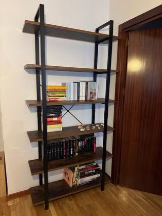 Estantería Metálica y Madera