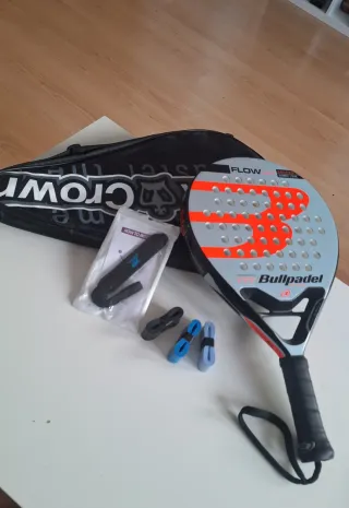 Palas de pádel Bullpadel y Puma