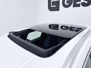 Volvo XC60 2.0 T8 AWD R-Design Auto