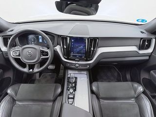Volvo XC60 2.0 T8 AWD R-Design Auto