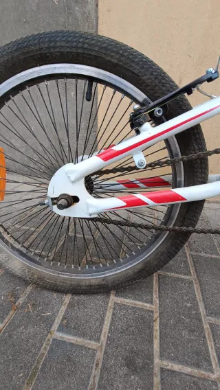 Bicicleta BMX