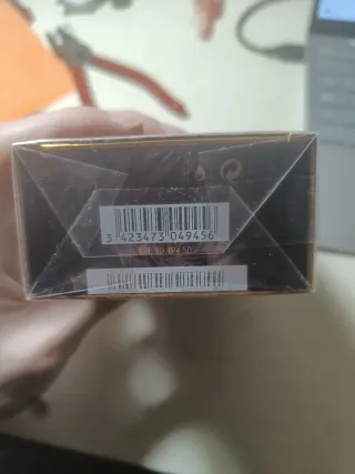 Perfume Dolce & Gabbana Negro y Dorado